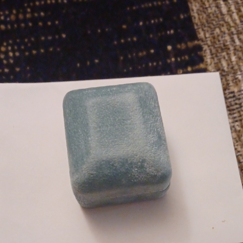 $4 Add-on Blue Velvet Display Box - For Sterling Silver Necklace